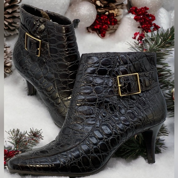 Talbots Shoes - Talbots Dark Brown Crock Leather Ankle BootsSz 7 1/2